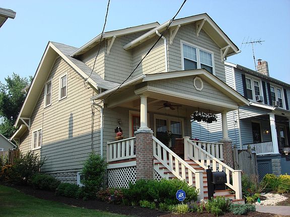 2415 Newton St side view