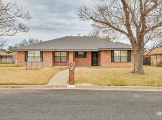 3330 Shadyhill Dr, San Angelo, TX 76904