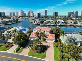 4419 Crayton Rd, Naples, FL 34103