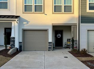 88 Hanging Moss Trl, Clayton, NC 27527