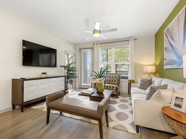 Pearce at Pavilion Luxury Apartments — Photo 8