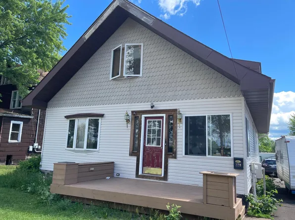 220 Park St, Ironwood, MI 49938