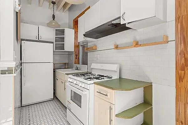 Rented by TorsX Inc | media 6