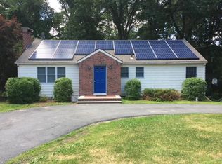 147 Old Westford Rd, Chelmsford, MA 01824