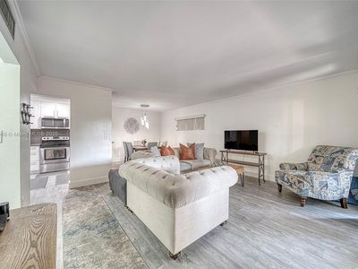 13280 SW 88th Ln APT B-101, Miami, FL, 33186