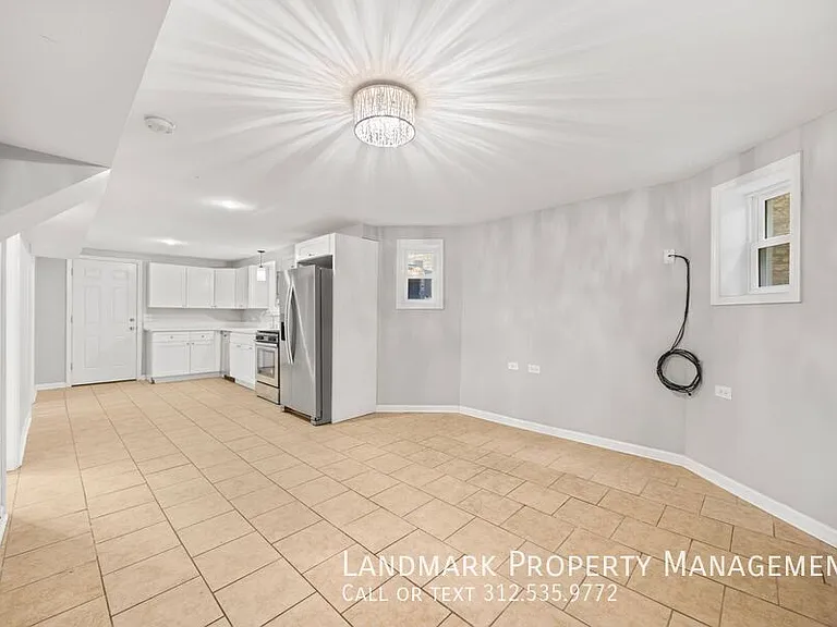 4343 W Drummond Pl #G — Photo 5