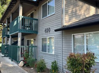 400 Indian Trail Ct #B-1, Shady Cove, OR 97539