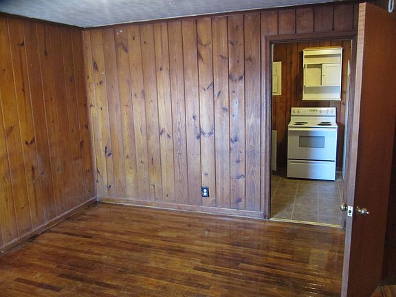 2nd image of 15091 Fort Campbell Blvd APT 07