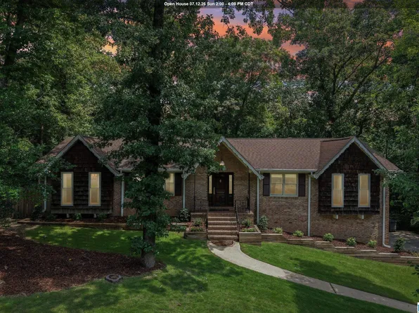 2645 Foothills Dr, Birmingham, AL 35226