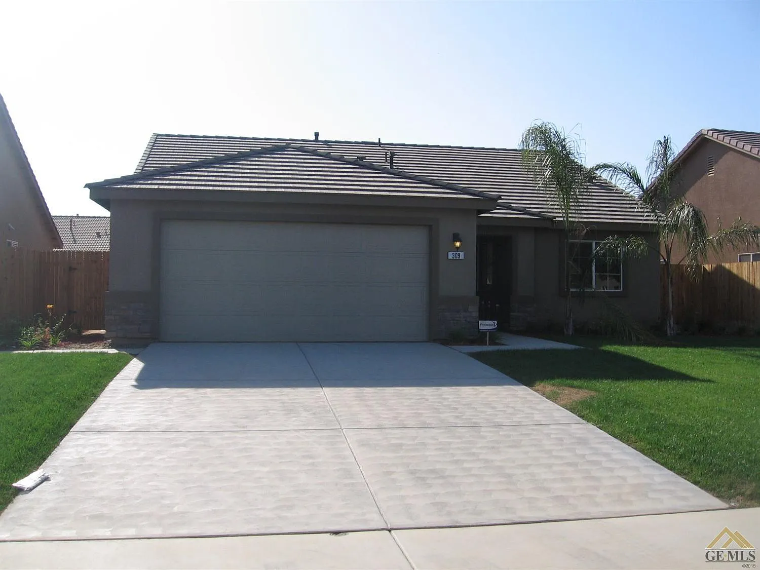 309 Pomegranate Ct photo 1