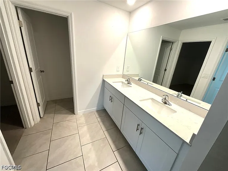 12245 Savanna Lakes Blvd — Photo 6