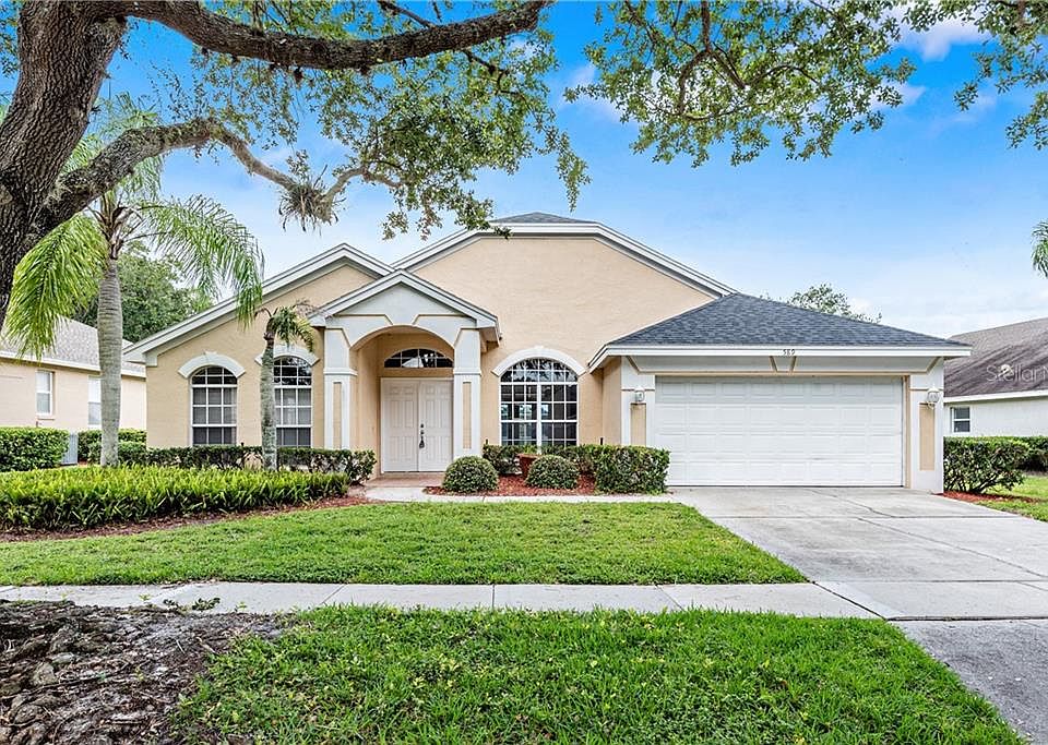 1st image of 589 Lakeworth Cir