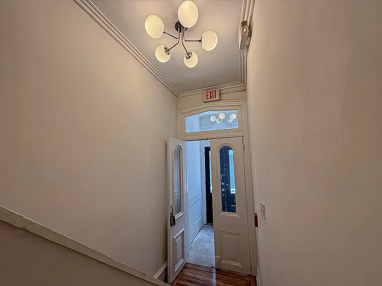 1223 N Franklin St #2R — Photo 45