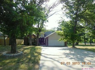 25010 S Red Oak Dr, Claremore, OK 74019
