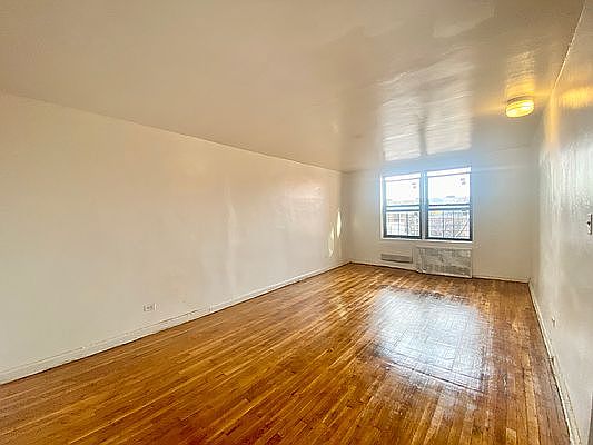 1st image of 255 Clarkson Ave #519