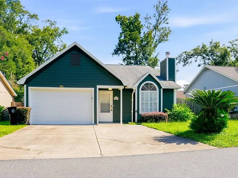 1560 Cinnamon Bear Cir — Photo 12
