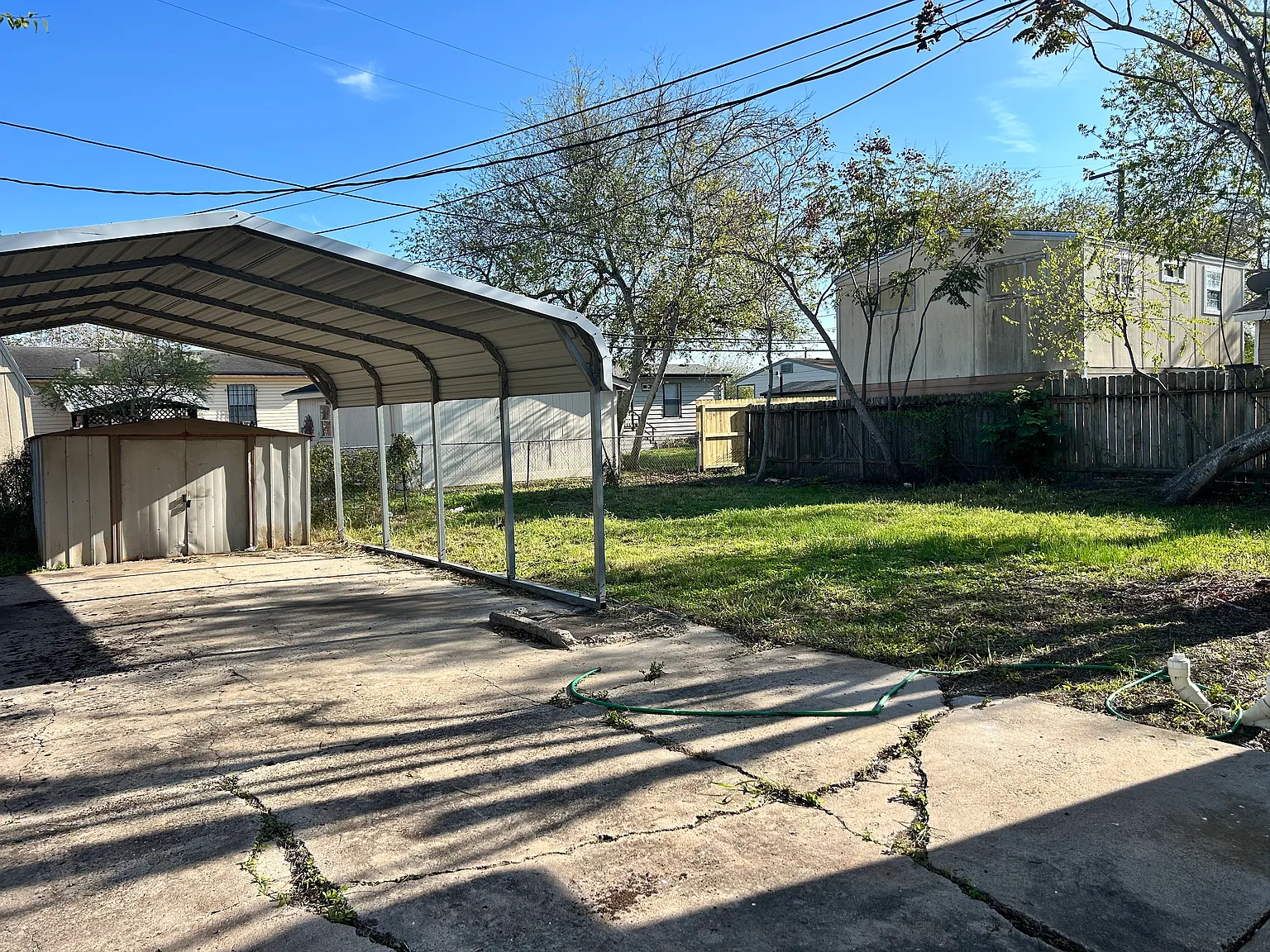 2 bed, 798 sqft, $1,200 — Photo 2