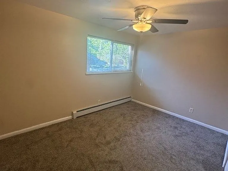 1809 Emery St — Photo 13