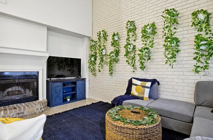 1763 Briar Oak Dr — Photo 3