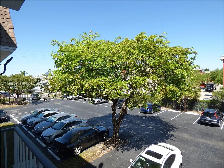 9631 SW 77th Ave #207C — Photo 17