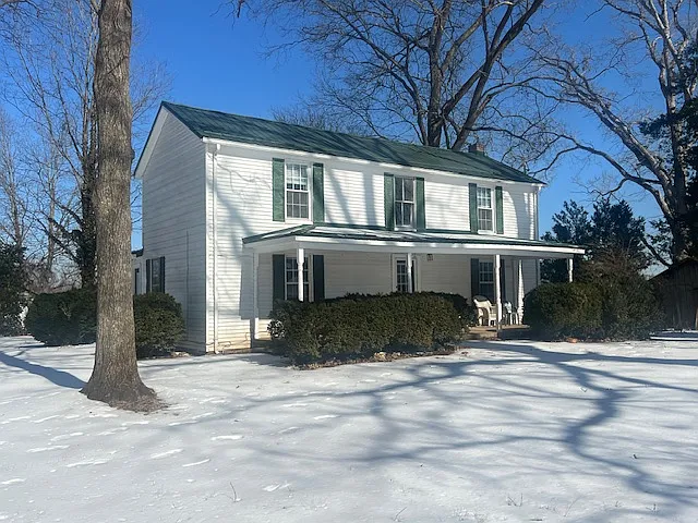 974 Simpson Rd — Photo 2