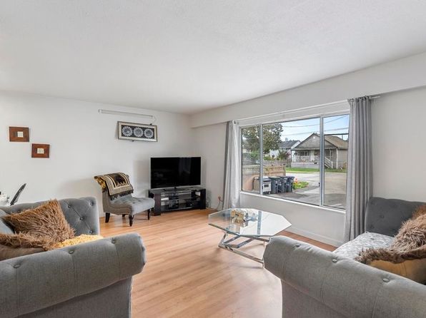 12715 115a Ave, Surrey, BC V3V 3P9