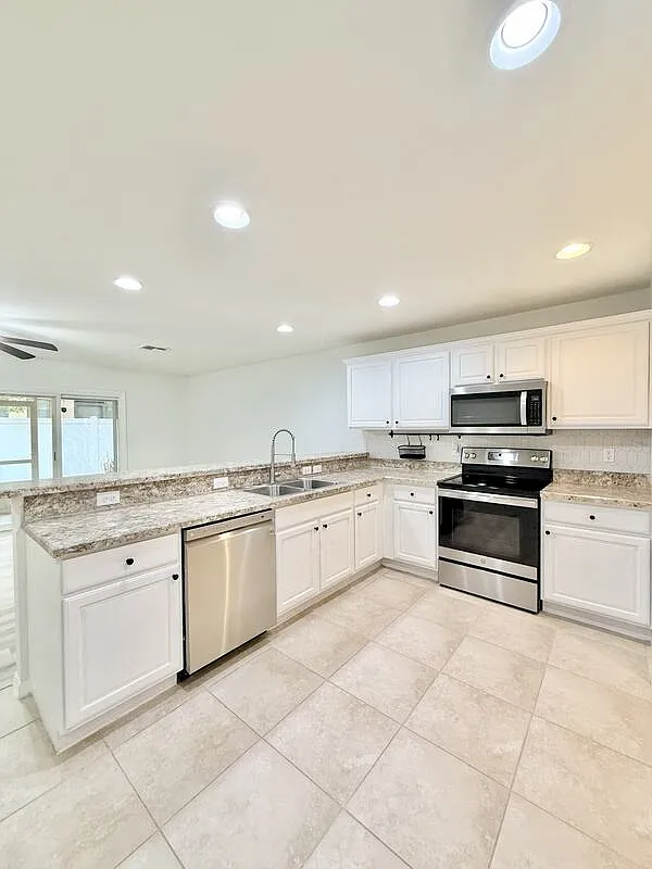 Building Photo - 7211 Merlot Sienna Ave #1