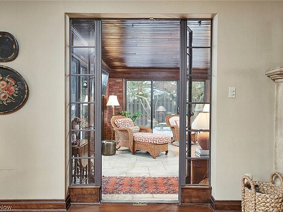 4th image of 155 Hampshire Rd