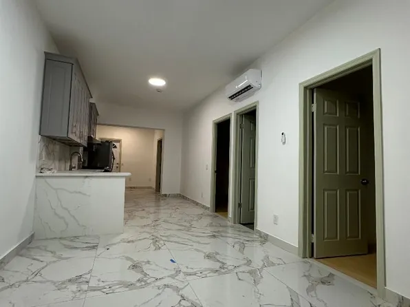 61 Passaic St, Garfield, NJ 07026