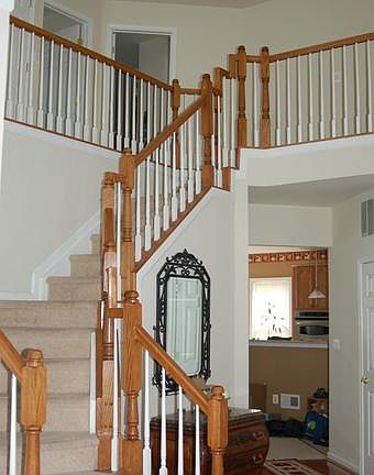4th image of 132 King Edward Ct