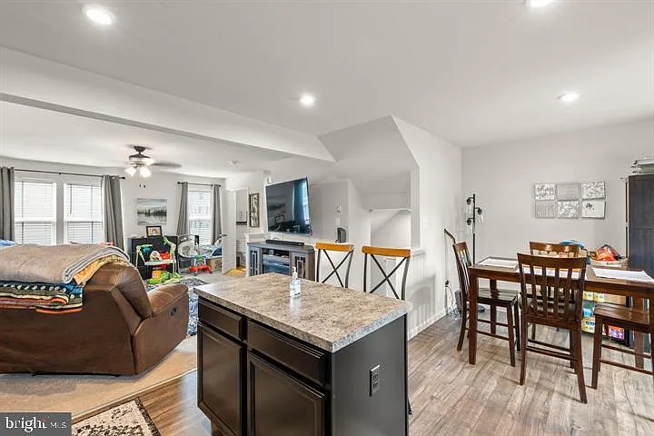 350 Sage Cir — Photo 11