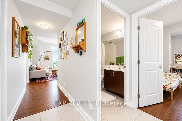 1070 Sheppard Ave W #1514 — Photo 12