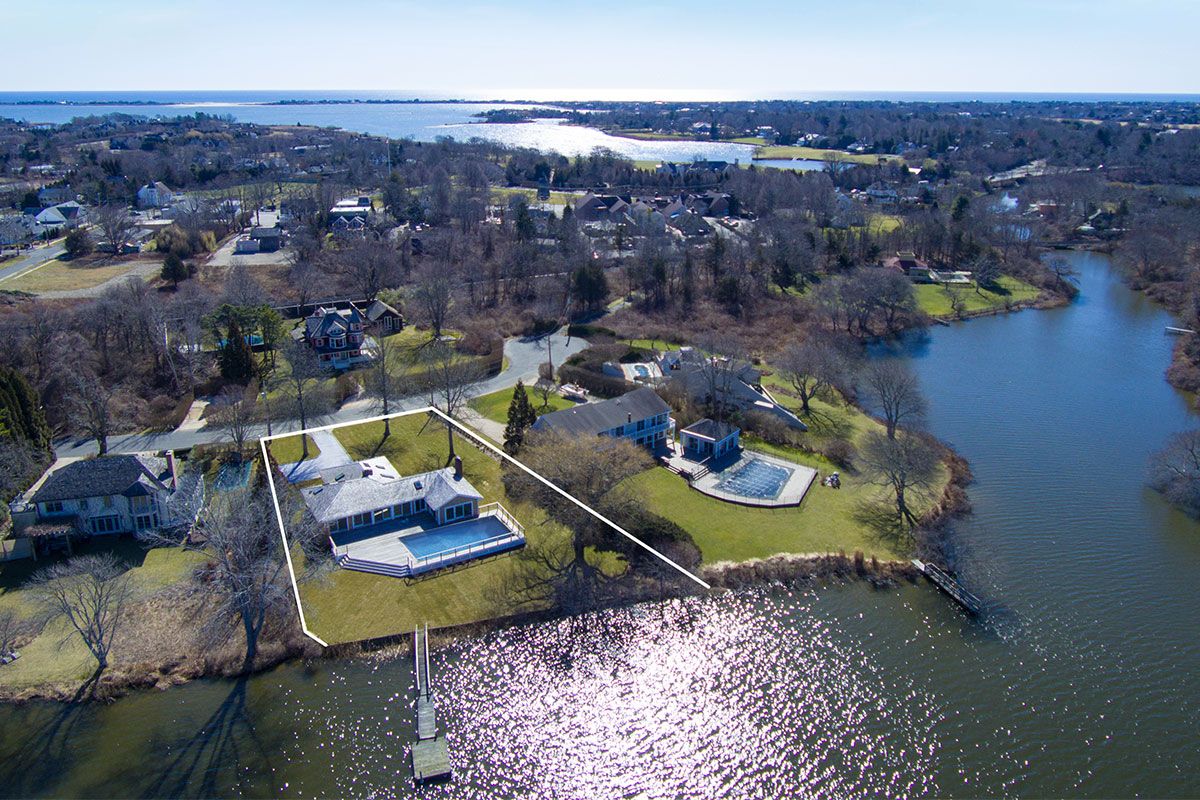 262 Mill Pond Ln, Water Mill, NY 11976 Out East
