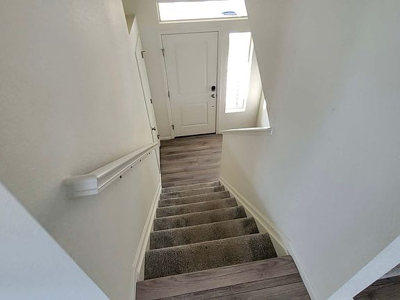 5th image of 10046 Zeno St
