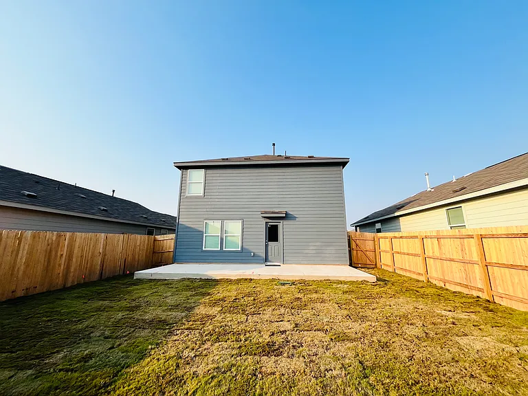 2436 Hunter Peak — Photo 4