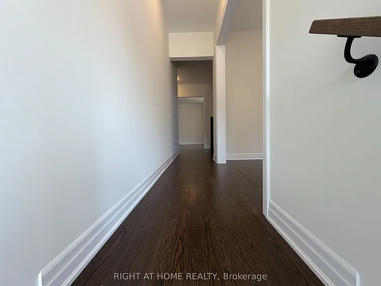 2127 Binbrook Dr — Photo 6