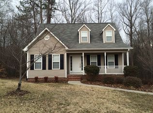 5256 Springhouse Farm Rd, Winston Salem, NC 27107