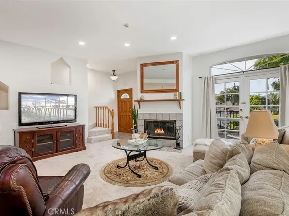 121 S Lucia Ave APT 7, Redondo Beach, CA 90277