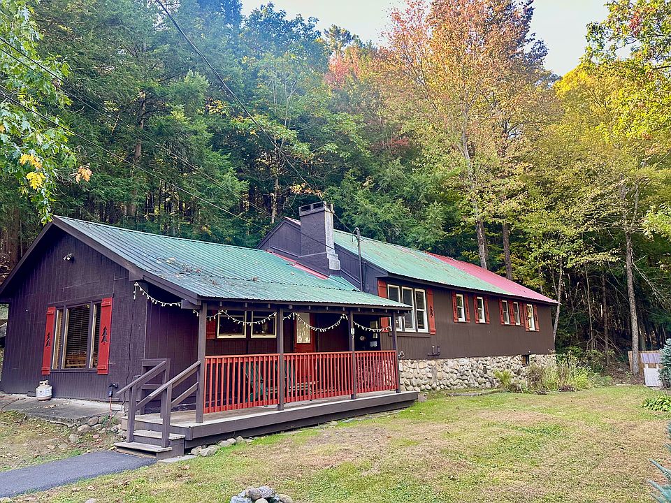 1st image of 9 Adirondack Memories Ln