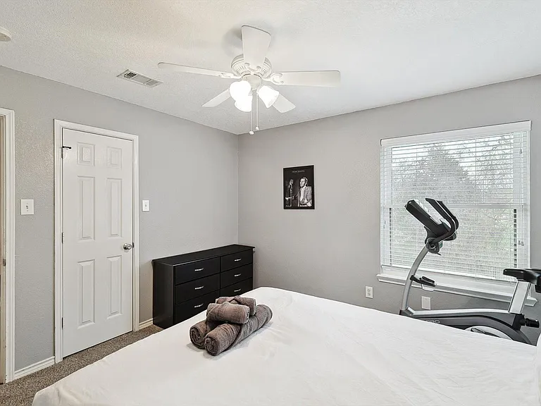 2005 Glory Creek Cir — Photo 29