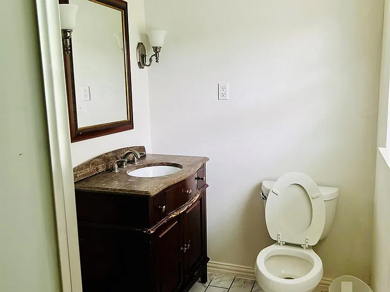 7018 Rook Blvd — Photo 6
