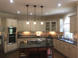 1102 Navaho Dr, Brentwood, TN 37027