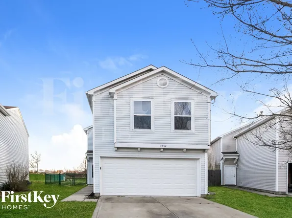 4554 Redcliff South Ln, Plainfield, IN 46168