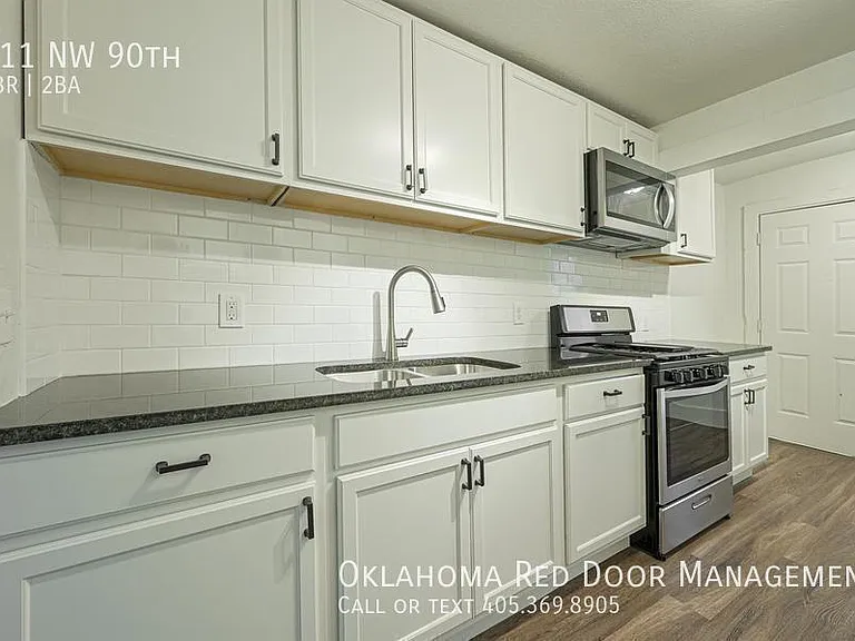411 NW 90th St — Photo 18