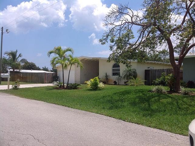 1st image of 312 Beverly Dr