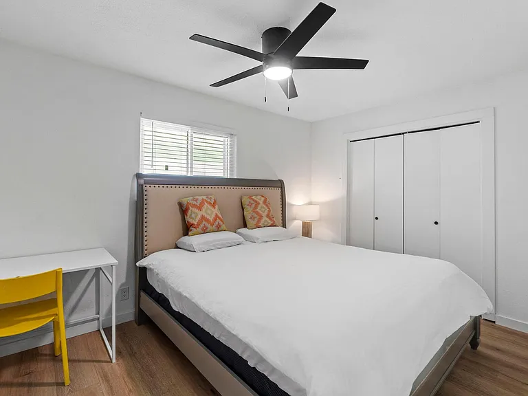 10601 Macmora Rd #B — Photo 13