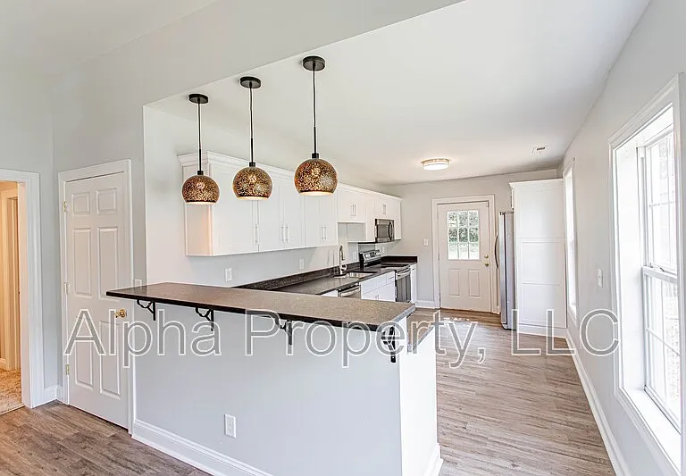7 Highlawn Ave — Photo 7