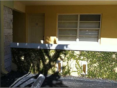 2nd image of 1515 San Remo Ave APT D1