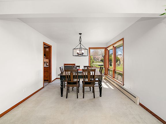 5th image of 6840 W Park Lane Dr