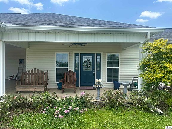 2nd image of 1371 Highway 577